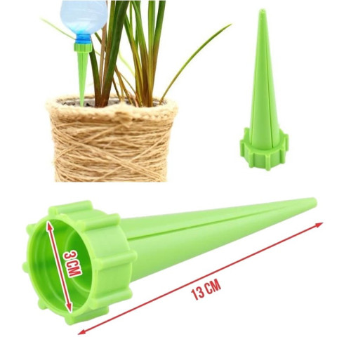 Zavlažovač kvetináčov na flašu